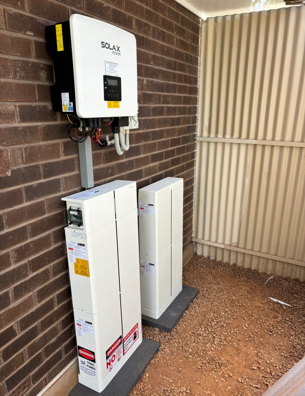 1748004812726264.jpg 8kW JA Dual Glass 440W Panels  SolaX X1 Hybrid 5.0 G4  12kWh T30 Battery (3).jpg